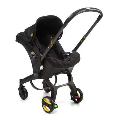 Coche con Silla de Carro Negro